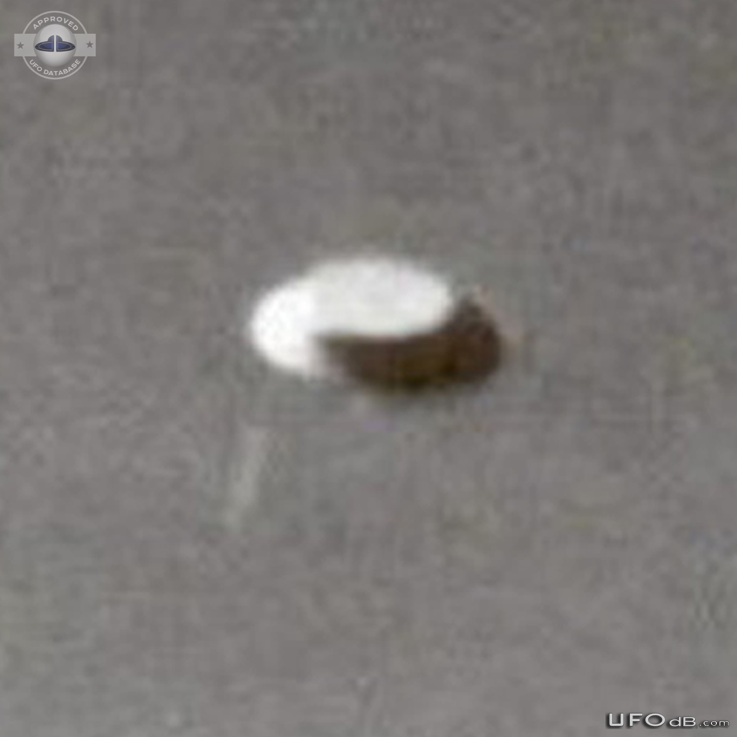 Hat shaped UFO picture taken in the village of Belotic Macva Serbia in UFO Picture #832-4