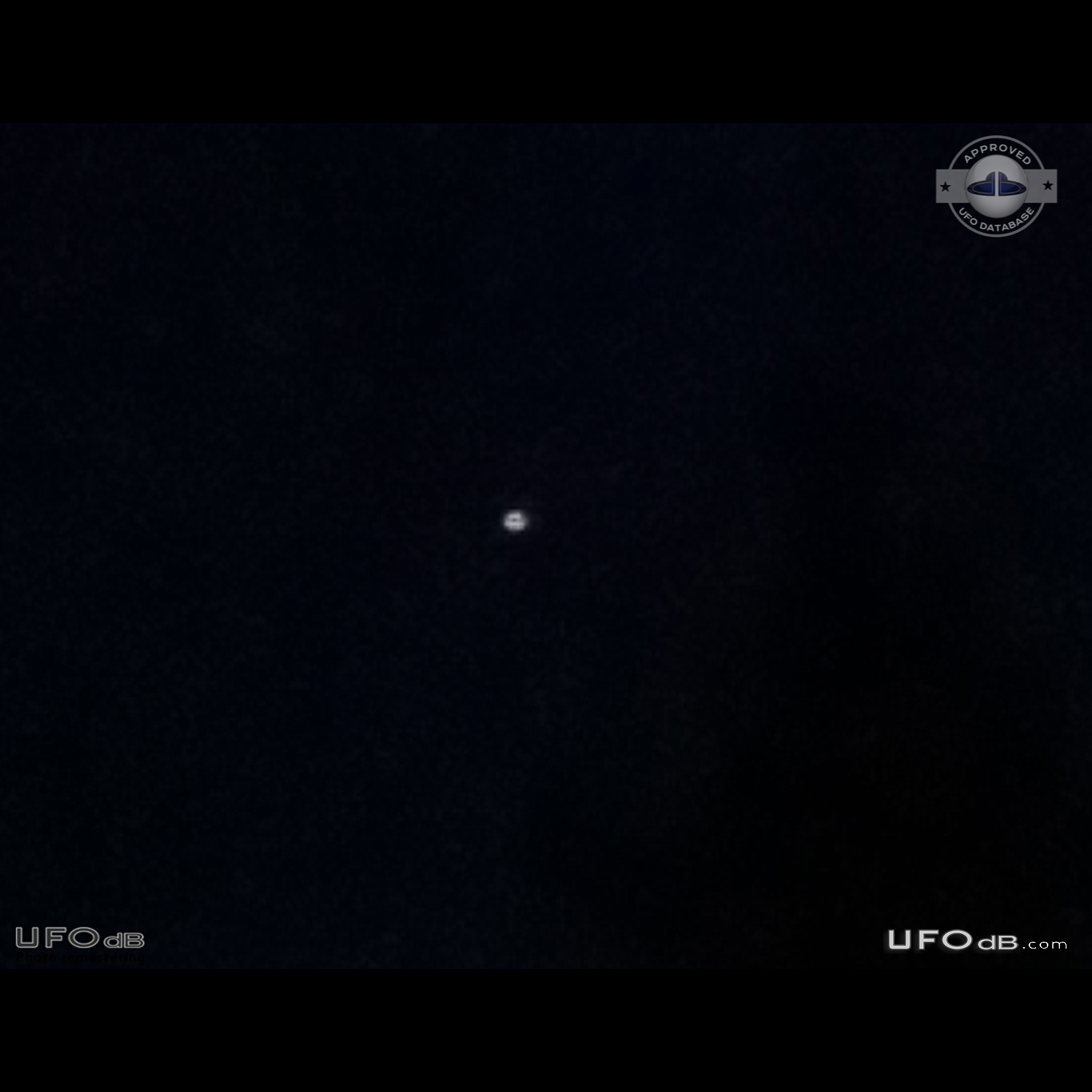 UFO seen every day over Diamond Lake Lodge Oregon USA 2017 UFO Picture #839-1