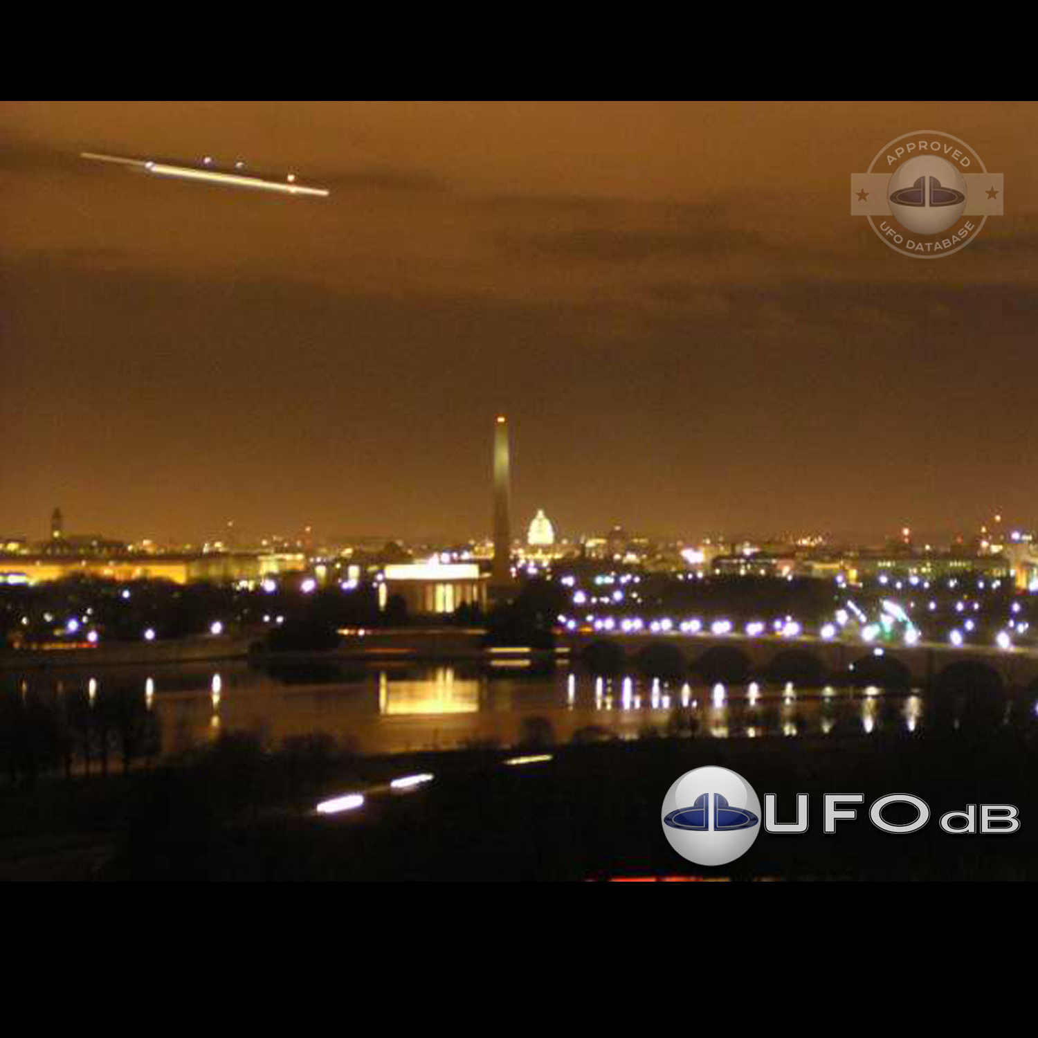 UFO Picture captured by the webcam of the National Park service UFO Picture #84-1