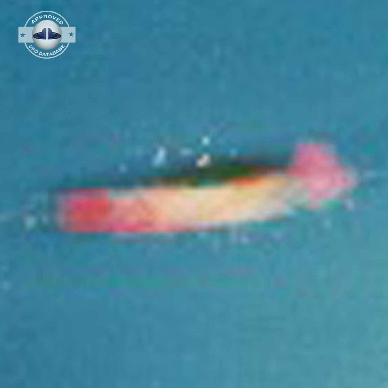 The big shape has 8 smaller UFO hovering on top | Hollywood UFO UFO Picture #94-3