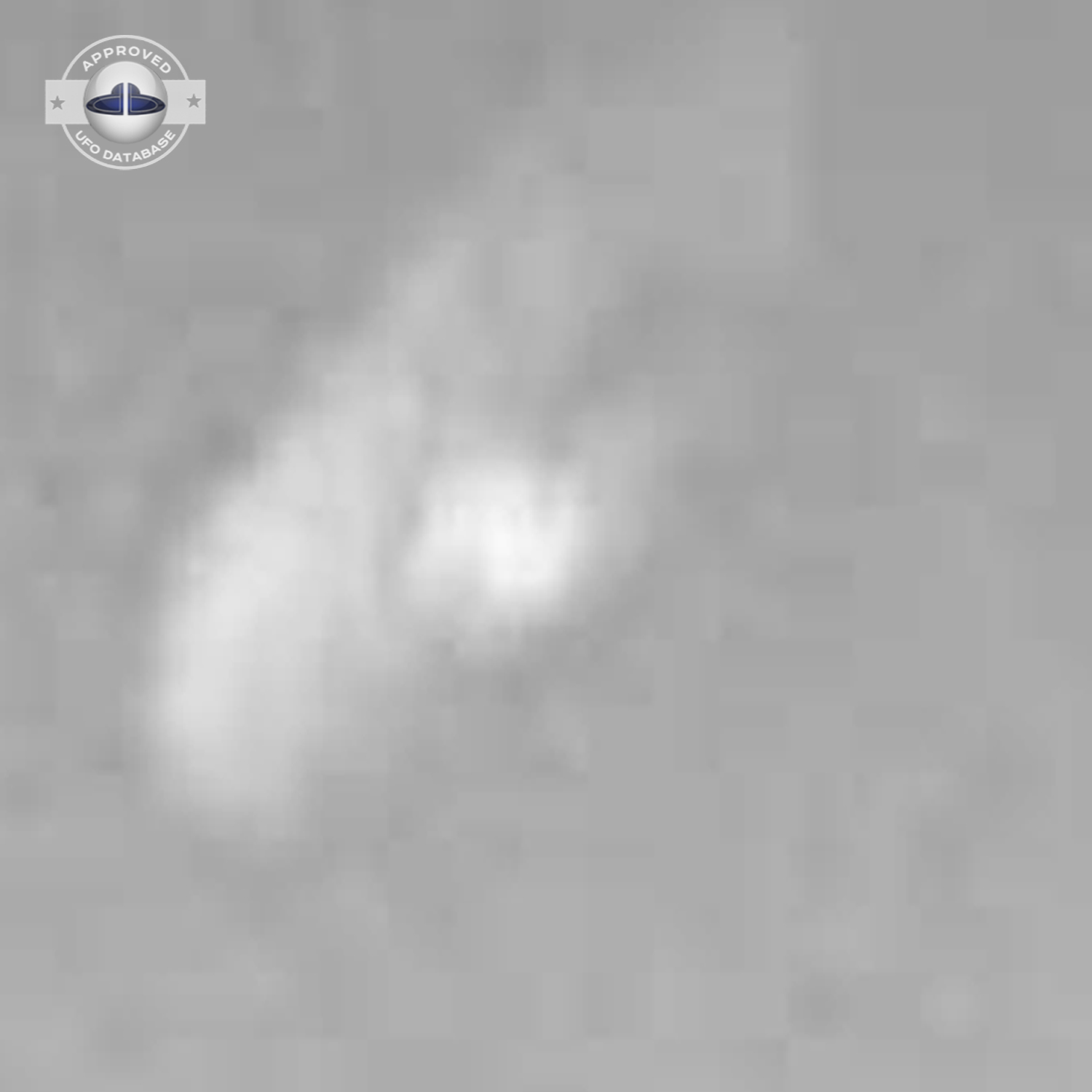 1954 One of the first UFO pictures ever taken in human history Italy UFO Picture #99-6