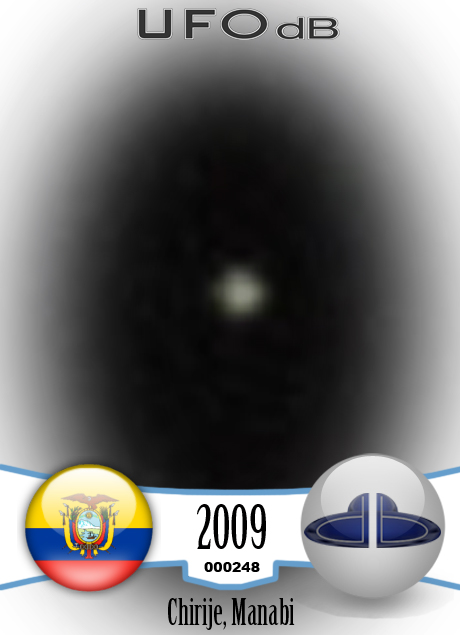 In the Dark Night, picture captures UFO over the Ocean | Ecuador 2009 UFO CARD Number 248