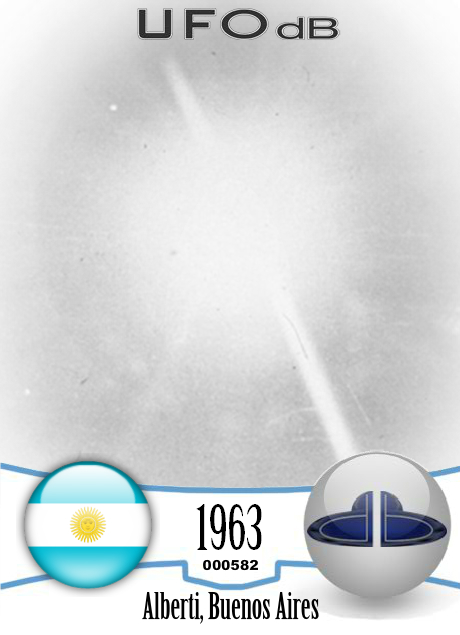 Famous photo of luminous object taken in Alberti, Buenos Aires 1963 UFO CARD Number 582