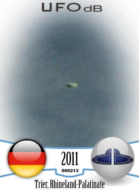 UFO Faster than anything on Earth caught on Video frame | Germany 2011 UFO CARD Number 213