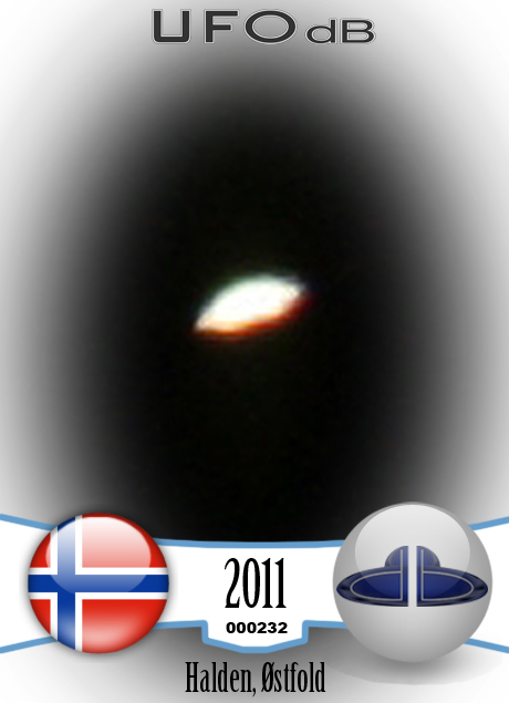 Norway UFO Picture Shot by Professional Aviation photographer 2011 UFO CARD Number 232