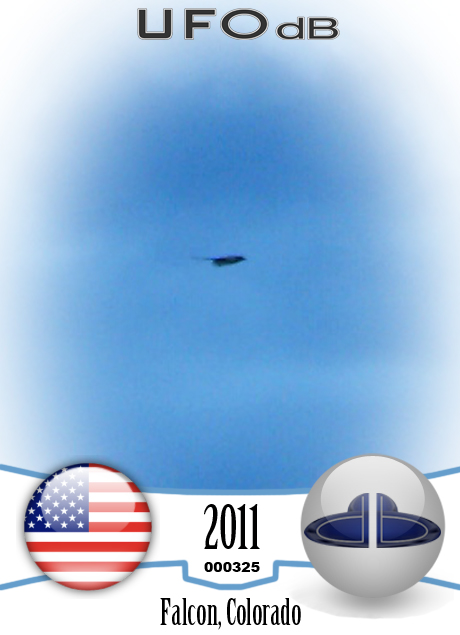 Panoramic picture capture a passing UFO in Colorado, USA | May 21 2011 UFO CARD Number 325