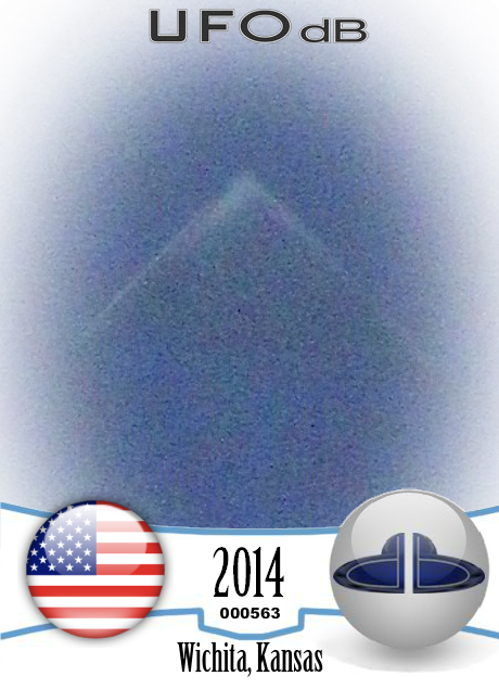 Photographer in Wichita, Kansas capture triangular UFO in bright day UFO CARD Number 563