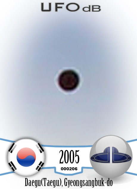 UFO seen over Daegu at sun down | Gyeongsangbuk-do, South Korea 2005 UFO CARD Number 206