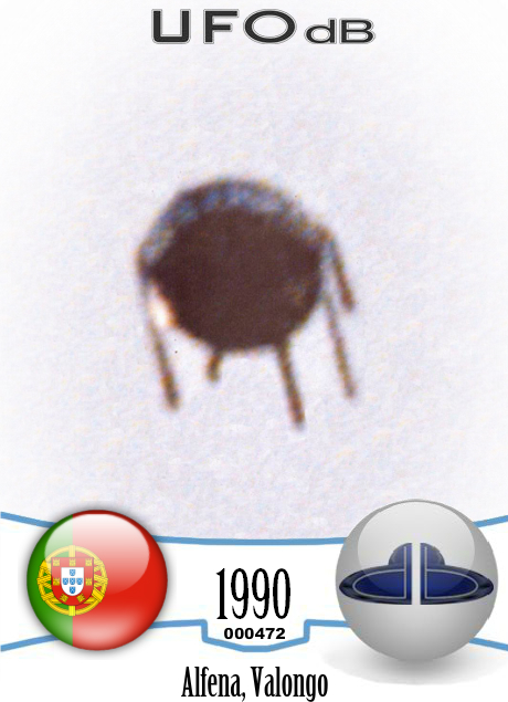 Strange UFO similar to Sputnik satellite seen in Alfena Portugal 1990 UFO CARD Number 472