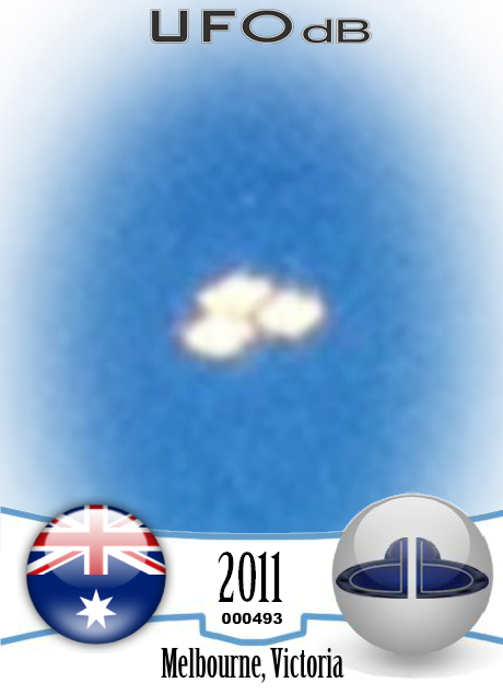 Three UFO saucers in triangular formation in Melbourne Australia 2011 UFO CARD Number 493