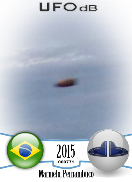 UFO Caught on camera but not seen - Marmelo Pernambuco Brazil 2015 UFO CARD Number 771