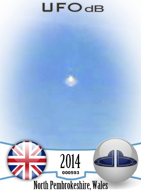 UFO splits into two parts over North Pembrokeshire Wales UK 2014 UFO CARD Number 593