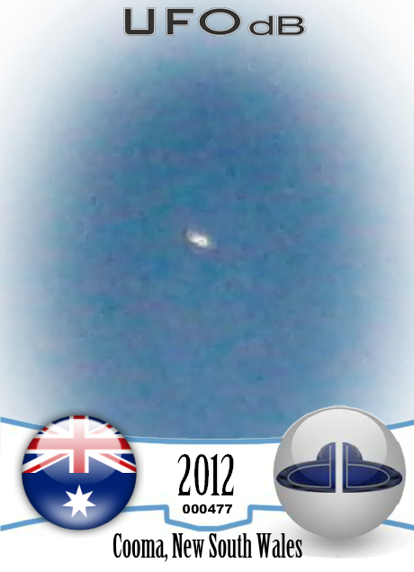 Unmoving Star turns out to be a UFO in Cooma, NSW, Australia 2012 UFO CARD Number 477