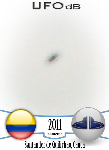 While looking at planes a Man see a UFO - Cauca, Colombia - March 2011 UFO CARD Number 280